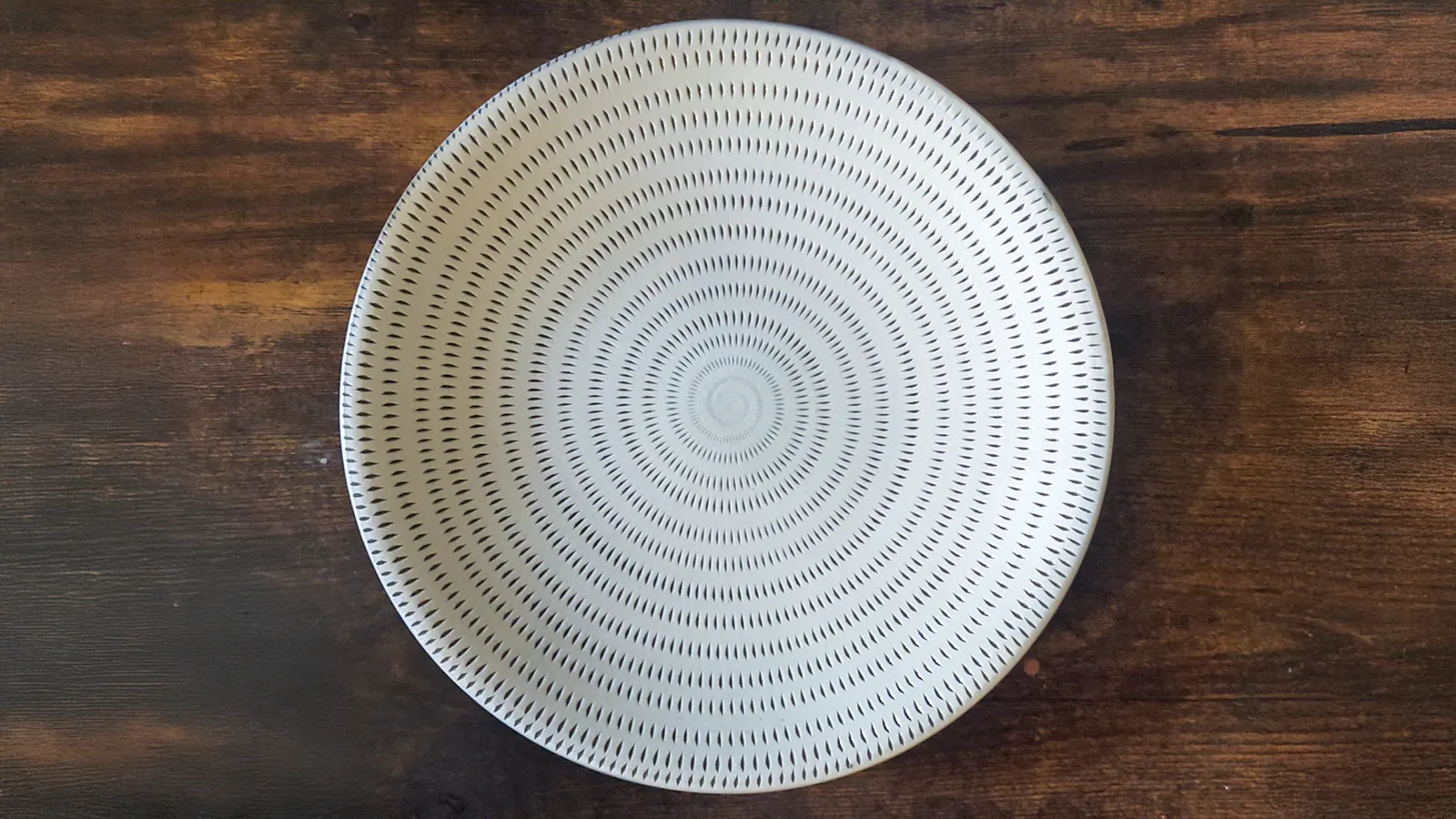 小石原焼の魅力を徹底解説！歴史・技法・日常使いに映える美しさを紹介