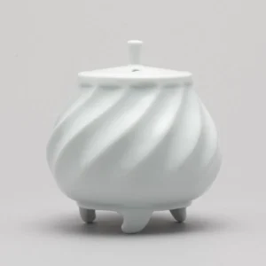白磁渦文 香炉