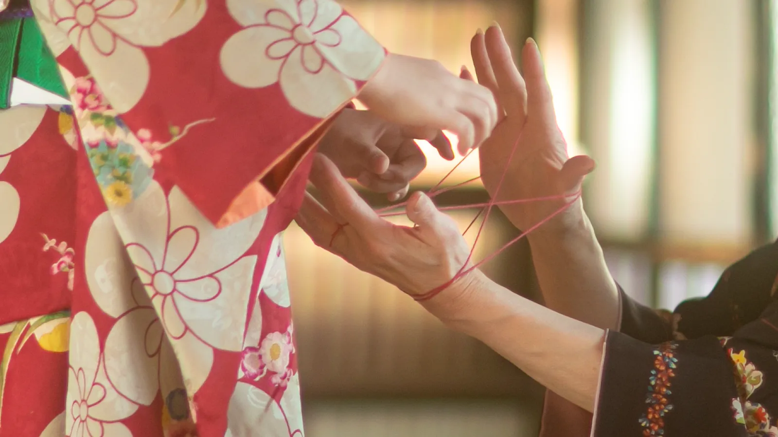 【簡単なあやとり技3選】あやとりの基本の技から上達のコツ、知育効果まで徹底解説 | 工芸ジャポニカ