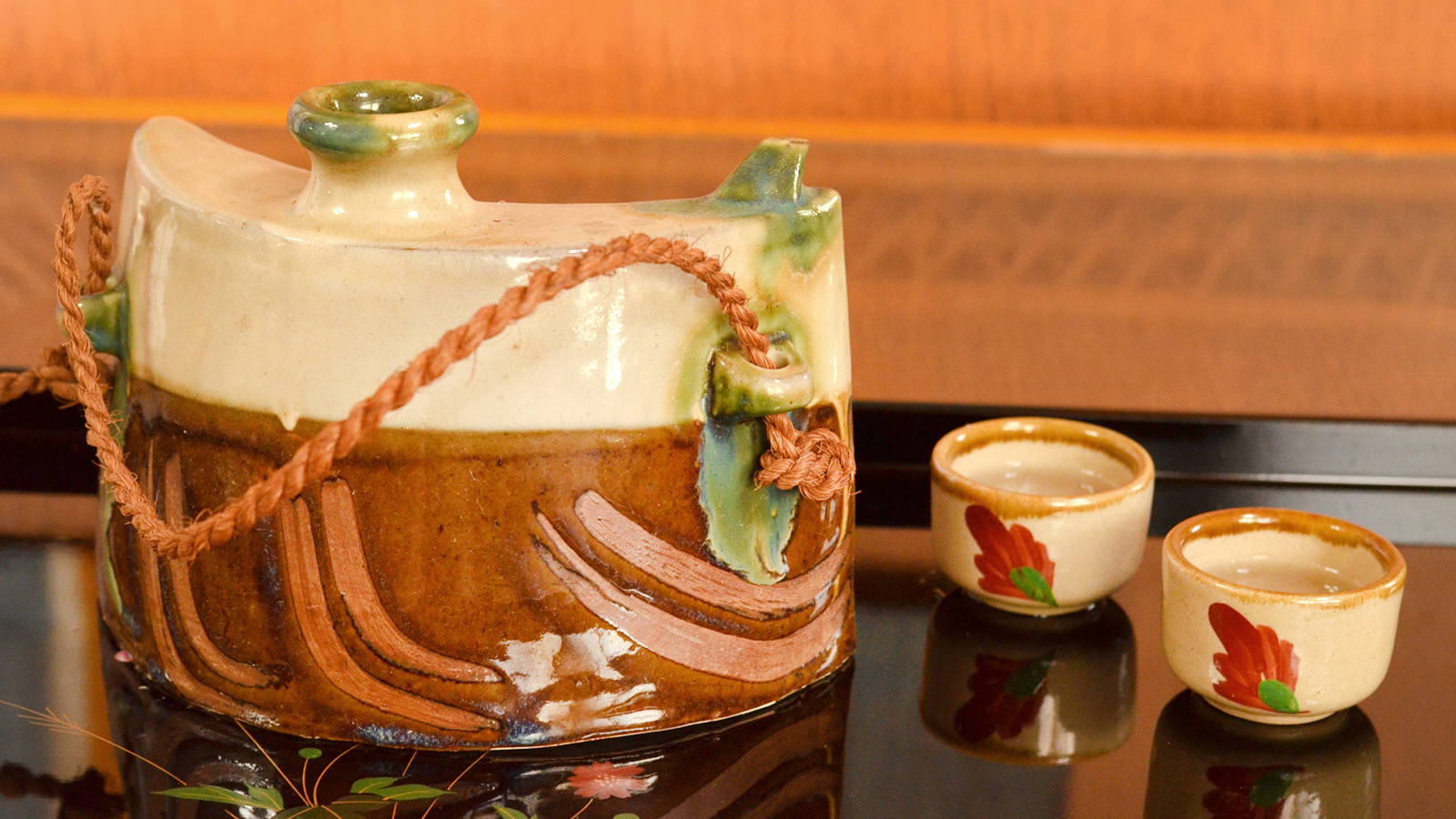 Ways to Enjoy Tsuboya Pottery