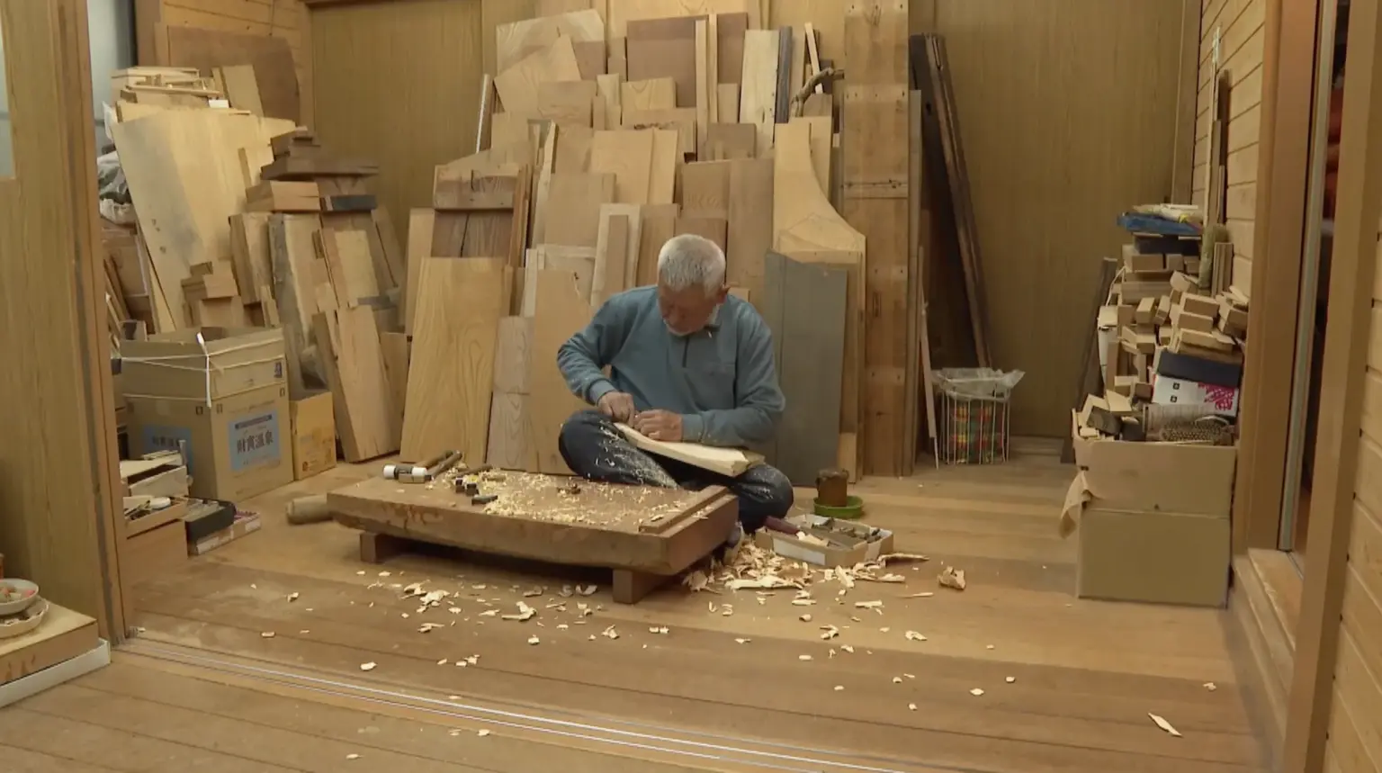 【木を彫刻する人間国宝】村山 明