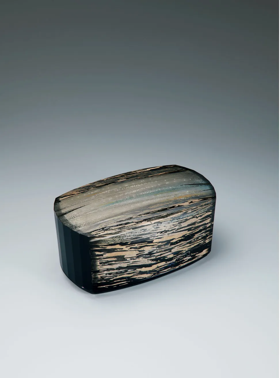 乾漆蒔絵漆箱「果てしなき」かんしつまきえうるしばこ「はてしなき」