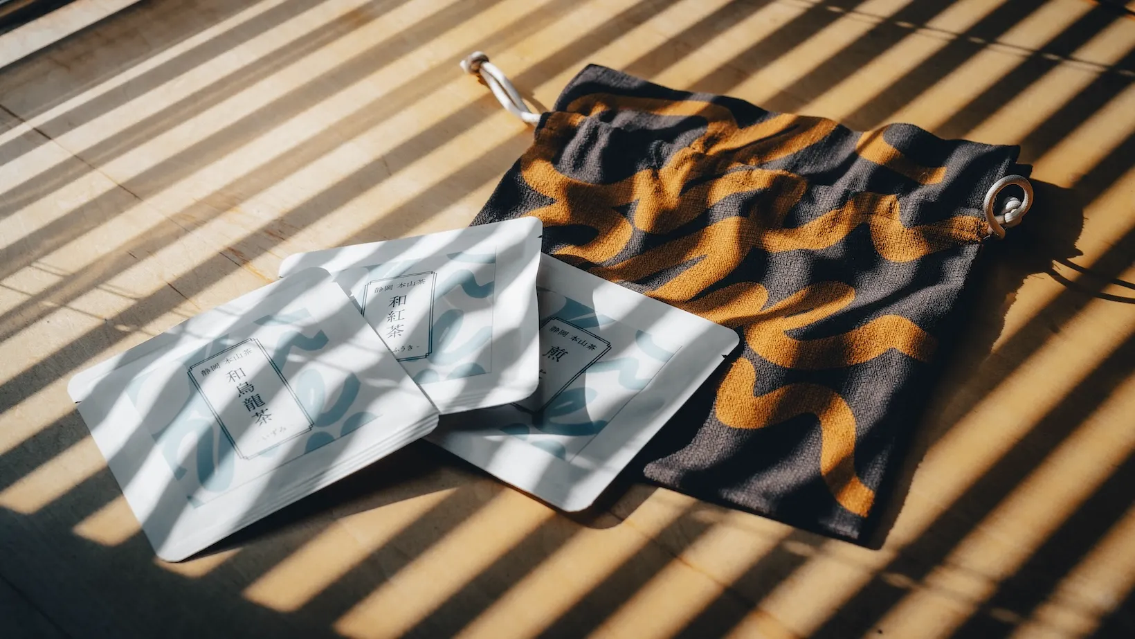 【地域資源】駿河和染(するがわぞめ)を用いたアップサイクル商品