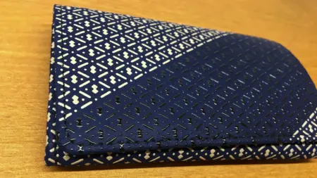 甲州印伝（こうしゅういんでん）とは？多くのコレクターを魅了する漆革工芸の世界