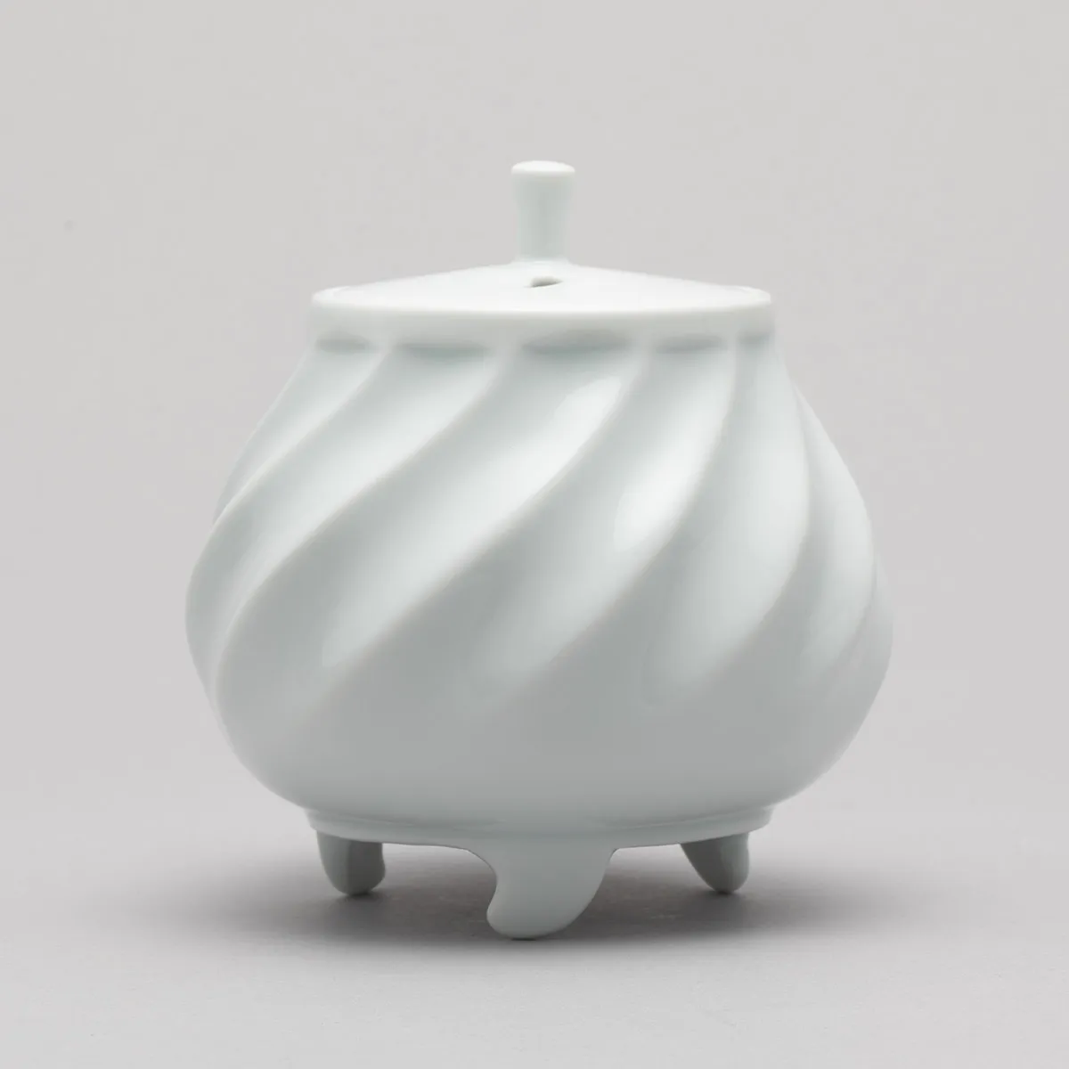White Porcelain Incense Burner with Whirl Design / Manji Inoue